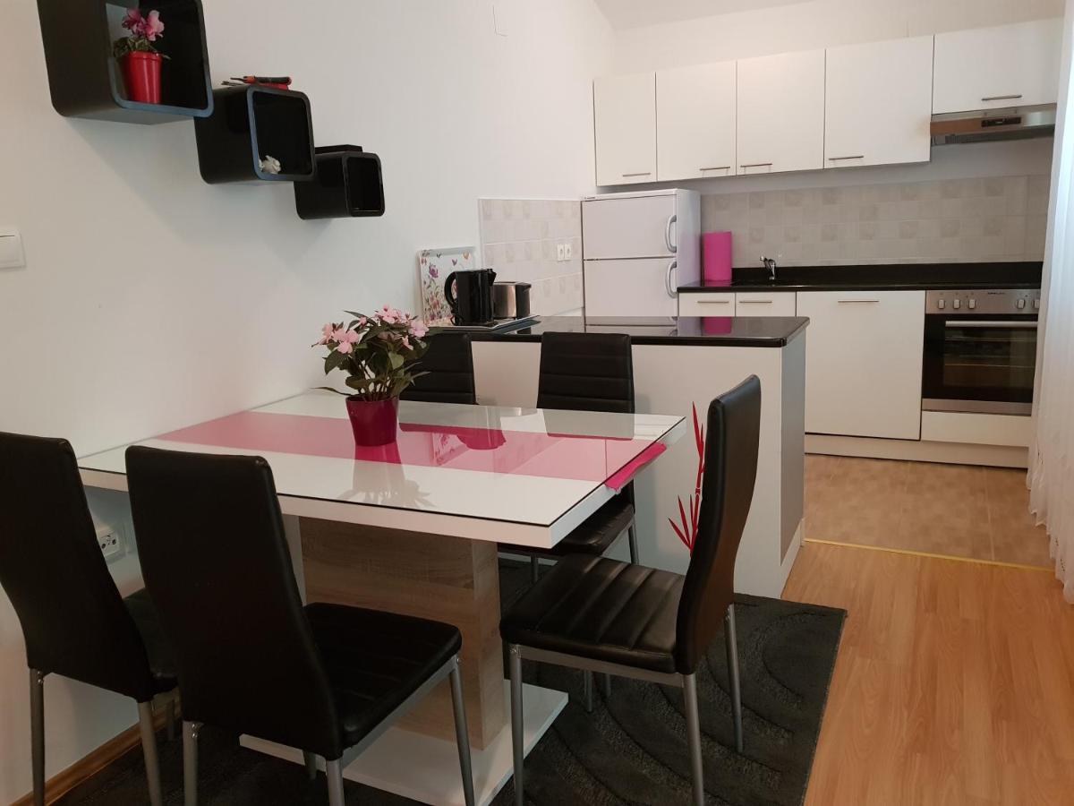 Apartma Jasmin Apartment Нови Винодолски Екстериор снимка