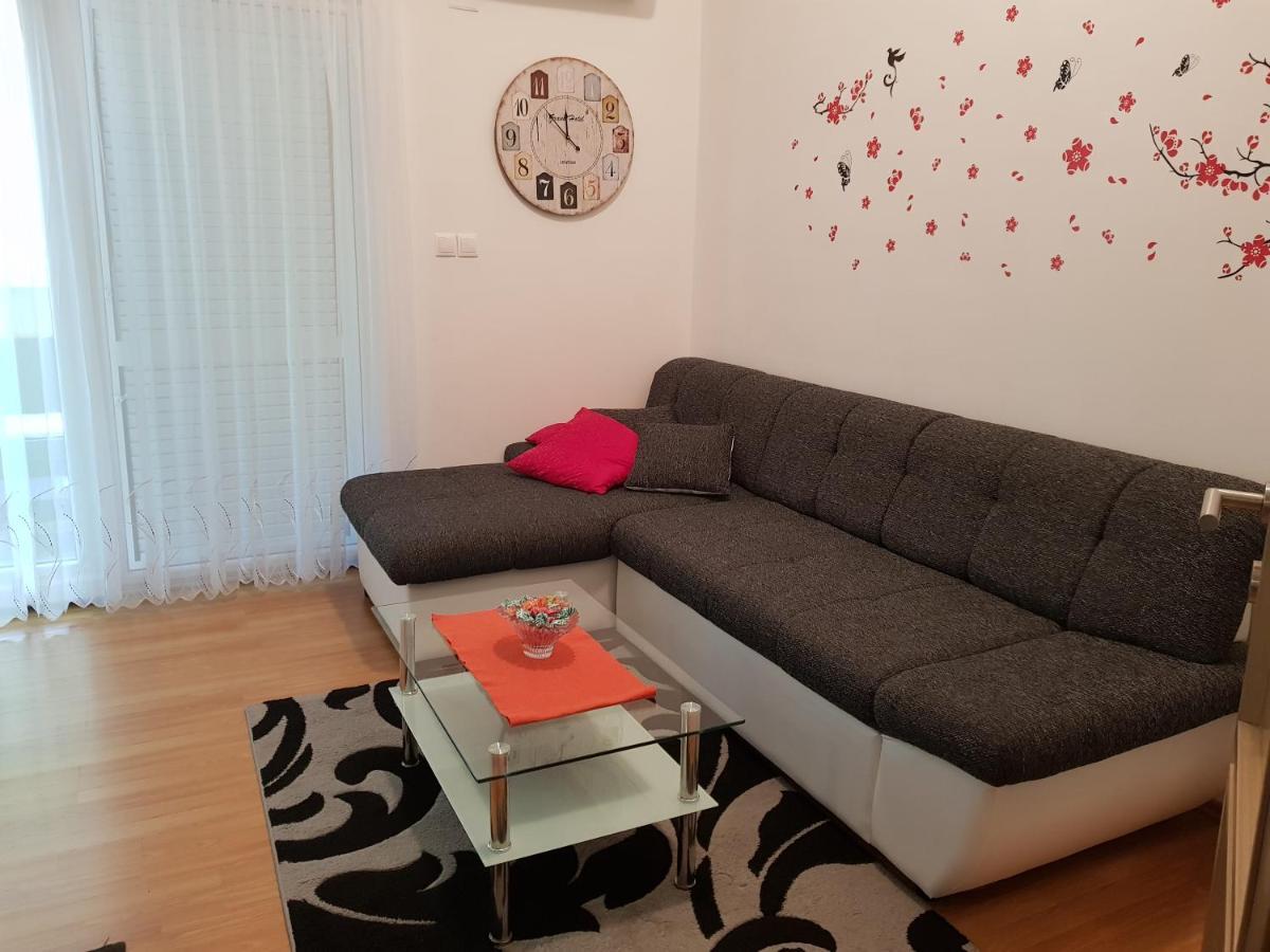 Apartma Jasmin Apartment Нови Винодолски Екстериор снимка